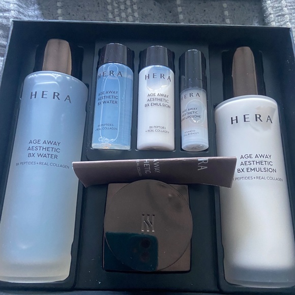 HERA anti aging creams - Picture 3 of 3